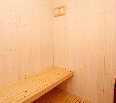 بيت للعطل Four-bedroom Holiday In 6 بلوكهوس