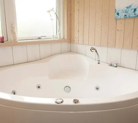 Four-bedroom Holiday In 6 * بلوكهوس